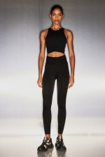 Seamless Shaping Sports Leggings in DryMove